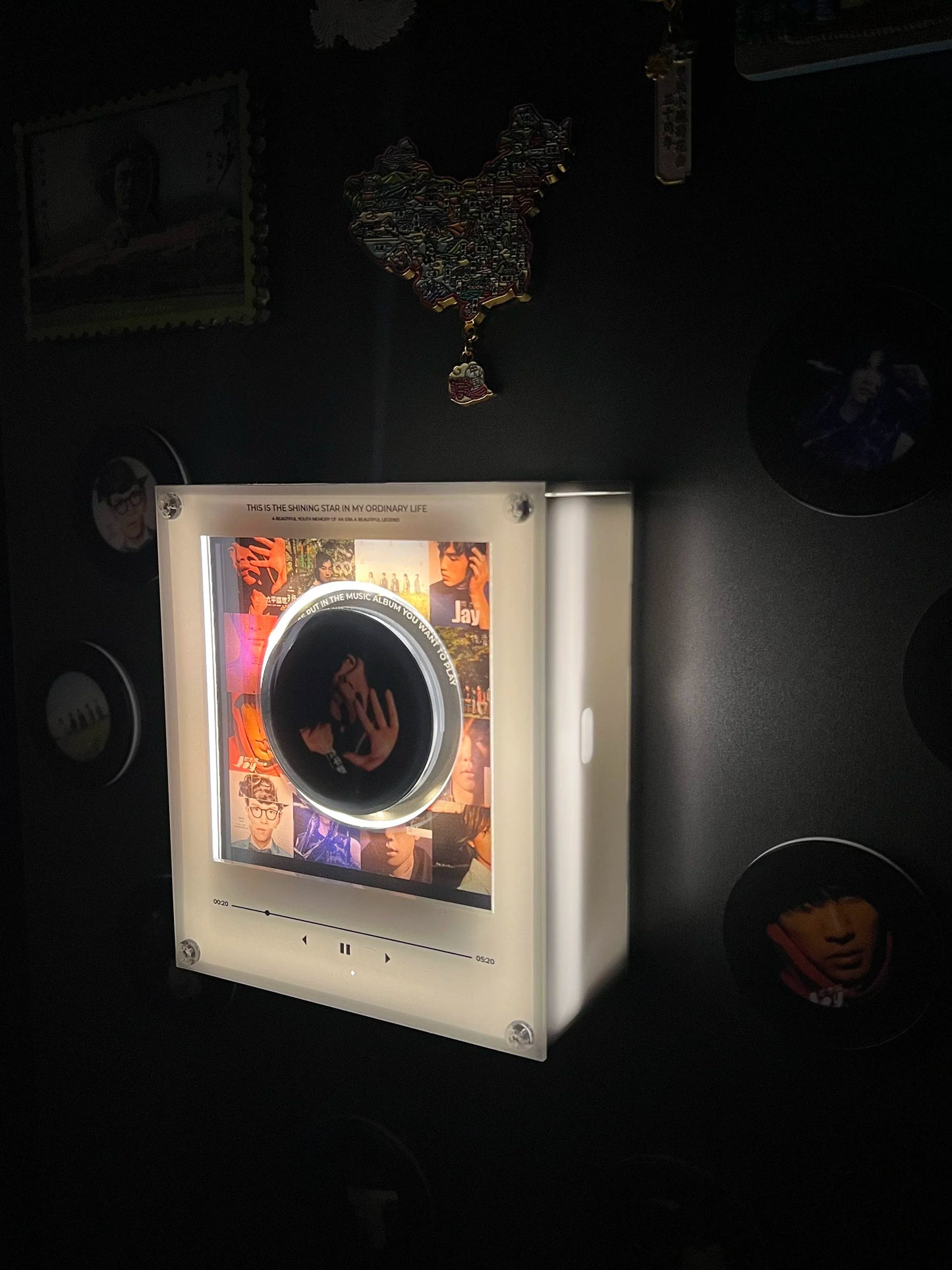⏳Last Chance to Save • Limited Inventory!🎵 Iconic Pop Star NFC Fridge Magnet Music Player | Retro Vinyl Style Decor