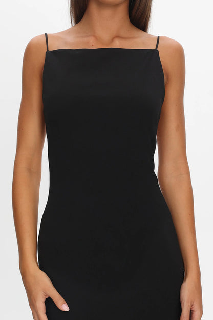 Yindi Backless Boat Neck Maxi Dress Black