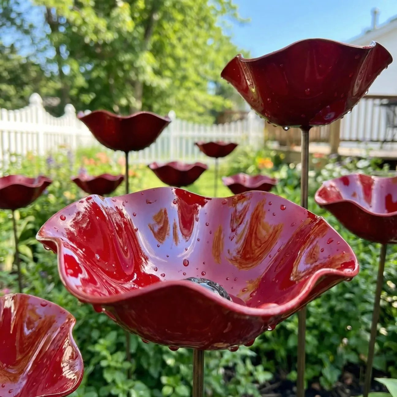 🐦Handcrafted Outdoor Metal Flower Garden Stakes