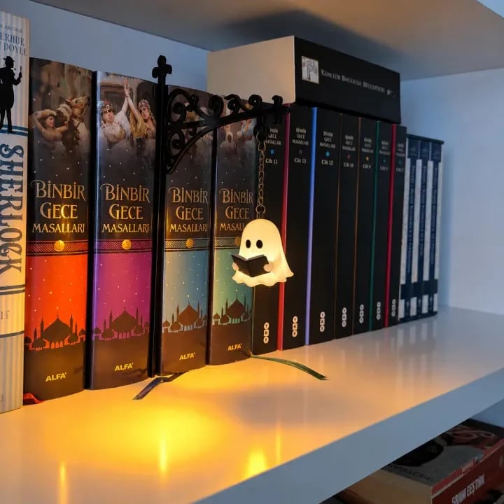 👻Halloween | Ghost Bookshelf Lantern for Cozy Reading Corners 📚