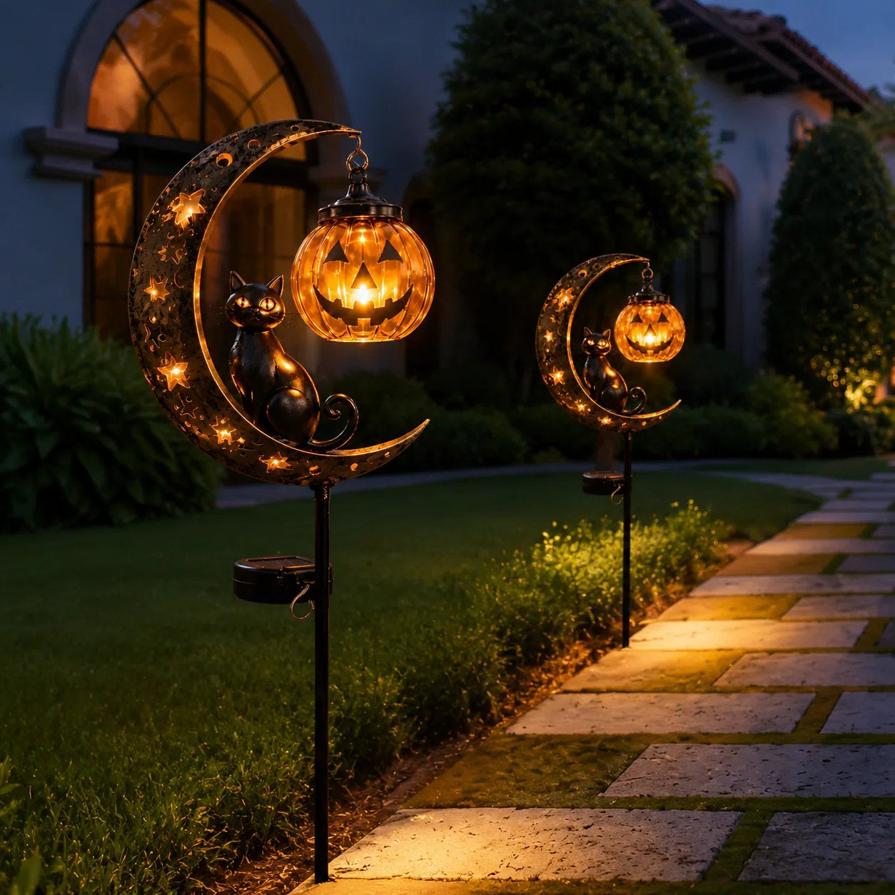 🎃 Halloween Early Bird Sale | 49% OFF Pumpkin Moon Garden Stake Light